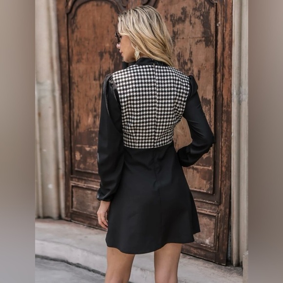 NEW!! Houndstooth Bow-Tie Dress – Size XL - Picture 6 of 8